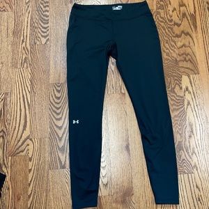 Black under armor leggings